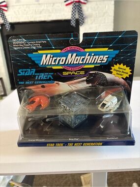 Star Trek The Next Generation Micro Machines Collection #4 Ferengi Borg Shuttle